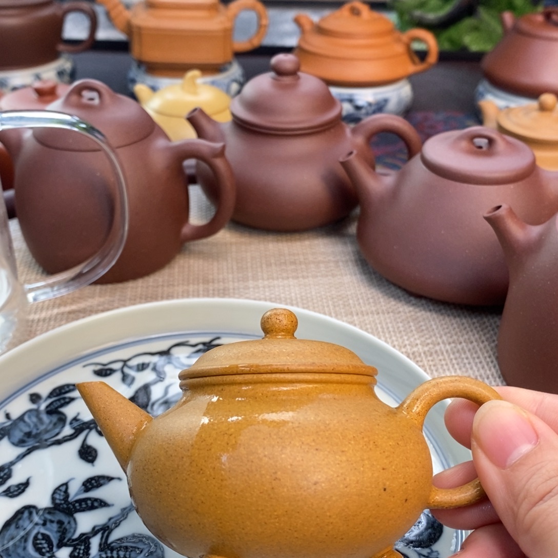 茶壶紫砂紫砂壶三足水平110cc1111