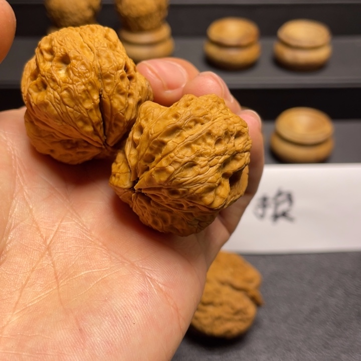 文玩核桃吊坠F青蛙王子39