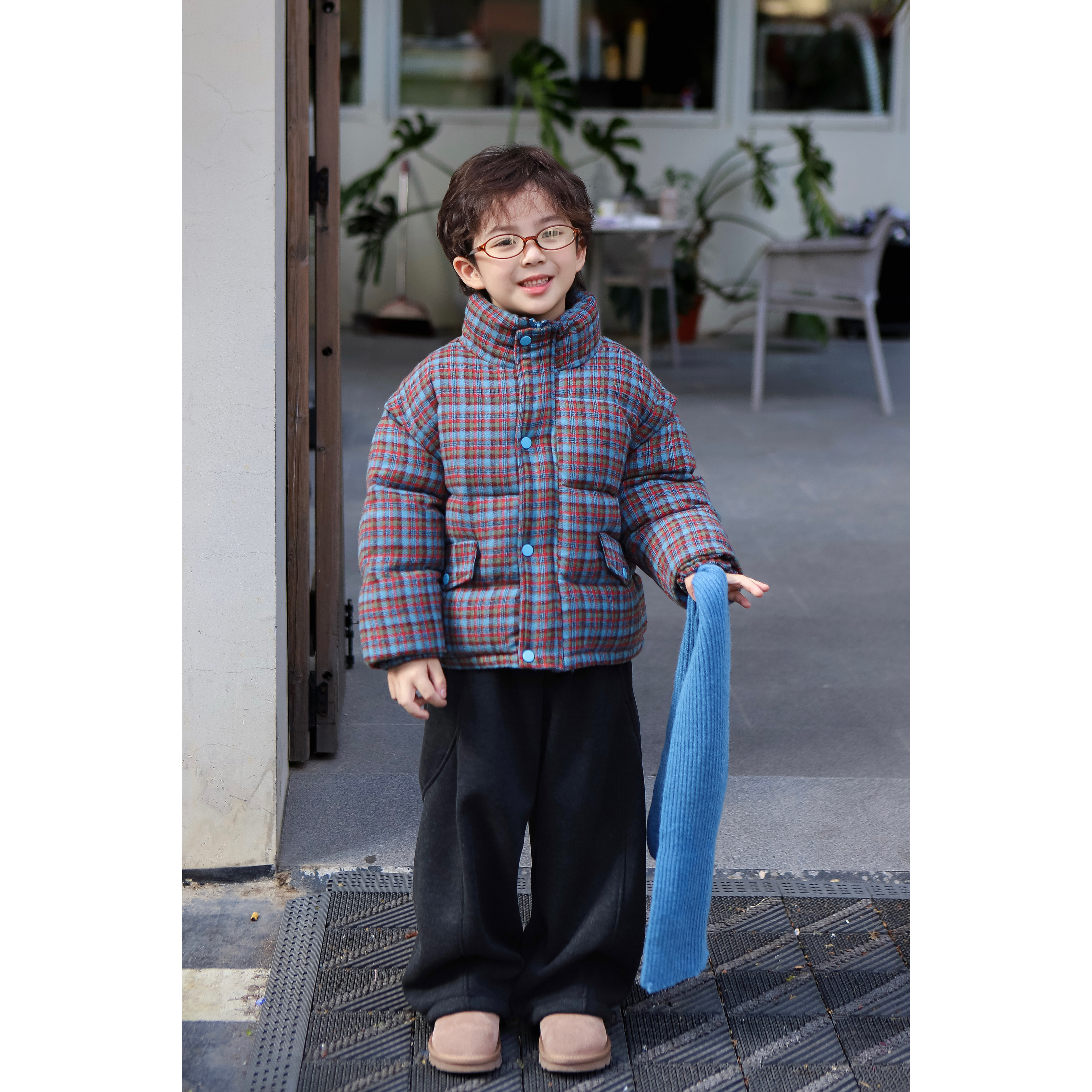 伟伟同款【轻暖随行】2025冬儿童格纹棉服外套WW0983