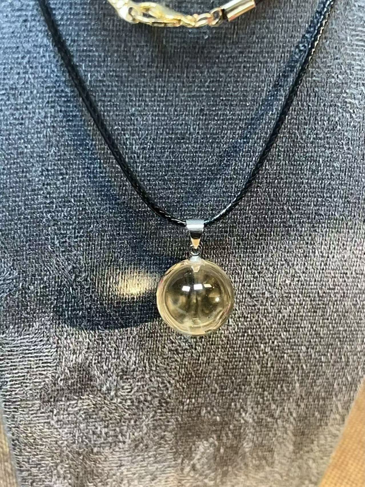 豆爸家毕业级{有球必应}黄水晶白水晶球型吊坠-多样性发货