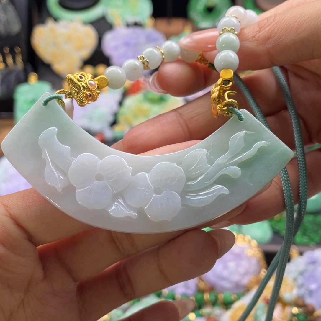 翡翠未镶嵌颈饰代编织