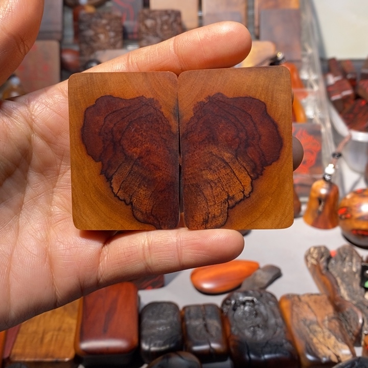 绒质雷击枣木血料对牌