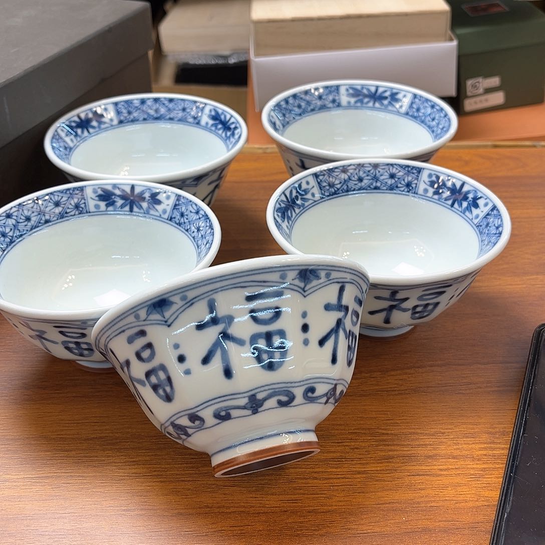 盖碗我在等他呢他就给打