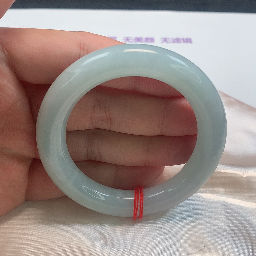 翡翠手镯（圆镯）未镶嵌257号