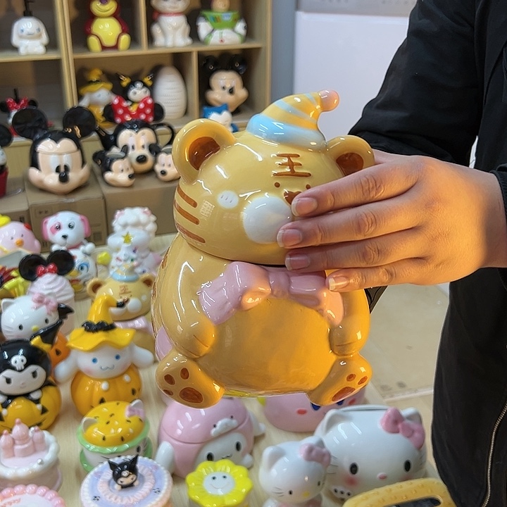 摆件陶瓷等行业的产品出口