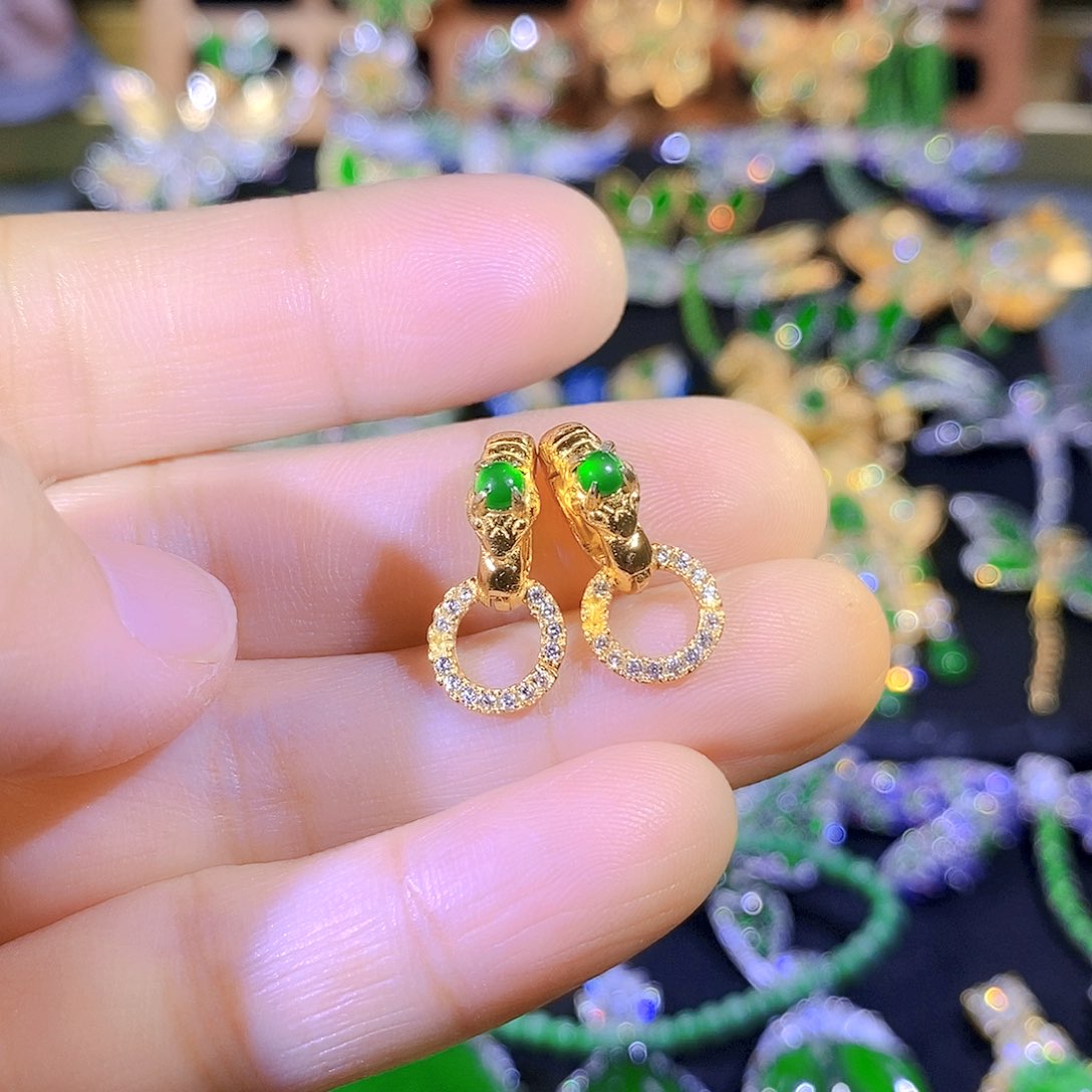 颈饰银S925镶嵌翡翠多样性发其一