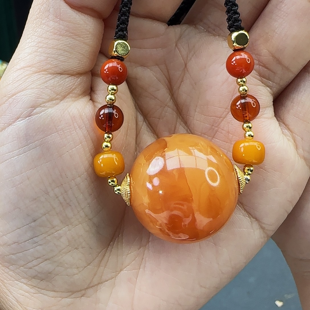 琥珀未镶嵌颈饰24MM