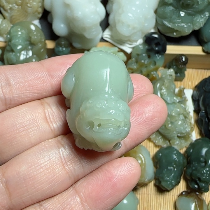 和田玉挂件未镶嵌智*