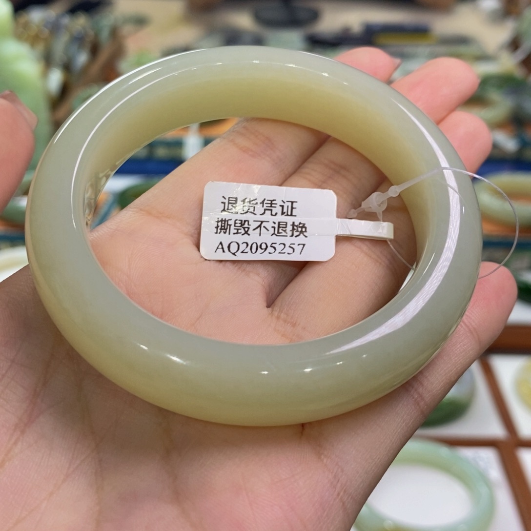 未镶嵌手镯和田玉且末暖黄白57/58