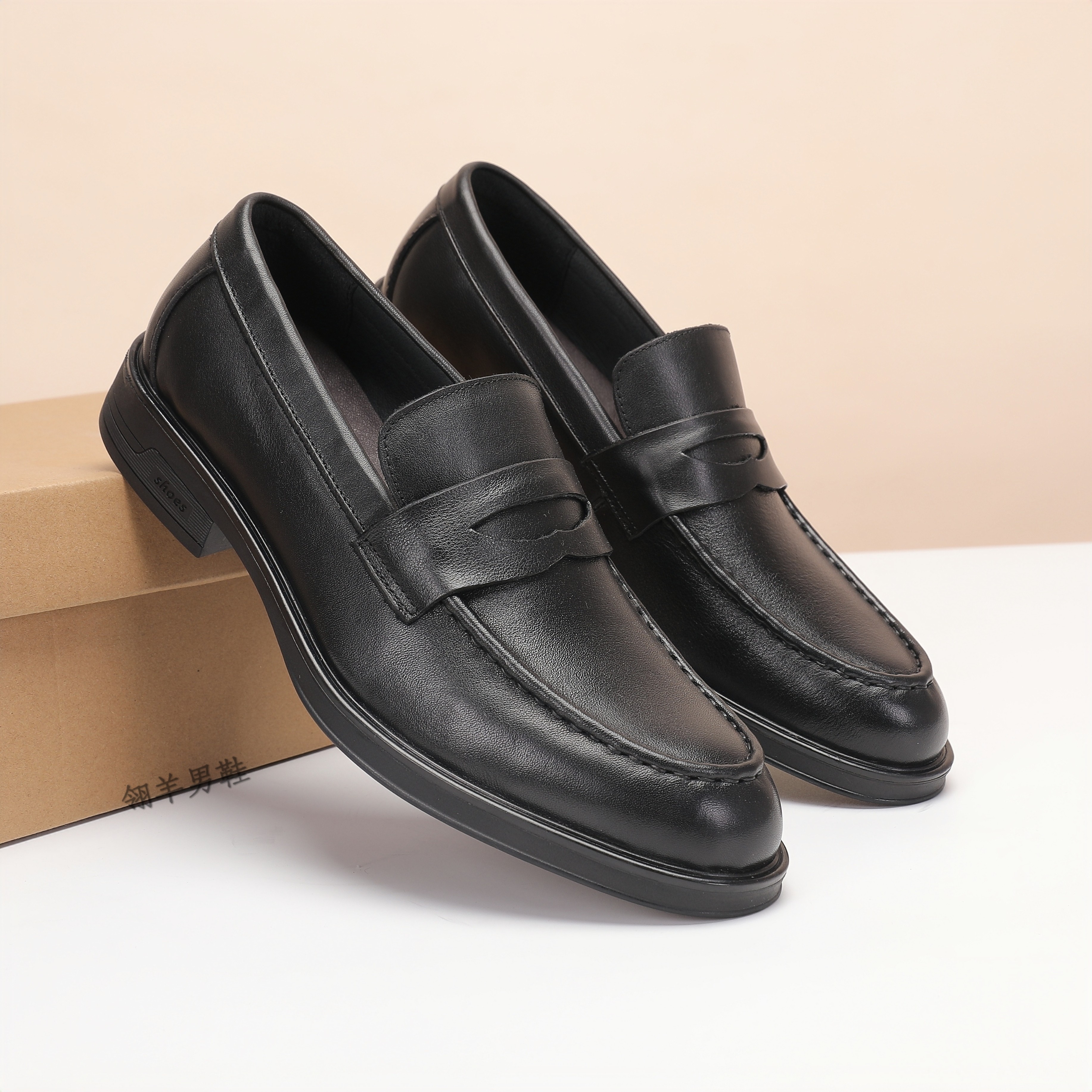 新款头层牛皮商务高档休闲真皮男鞋套脚一脚蹬软底男士上班皮鞋