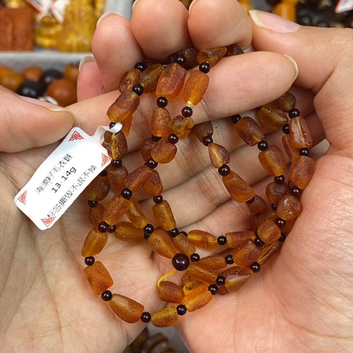 琥珀未镶嵌珠宝奇石