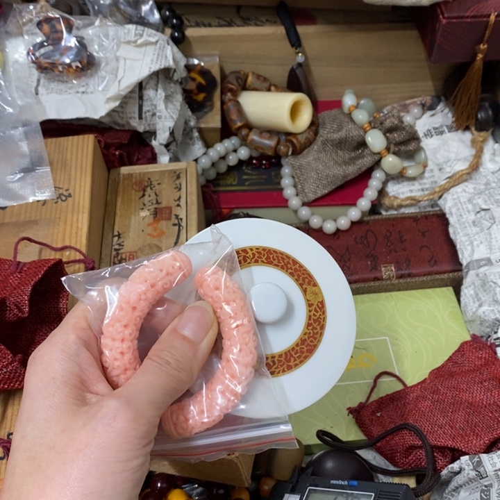 瓷片哈中古工艺品一件