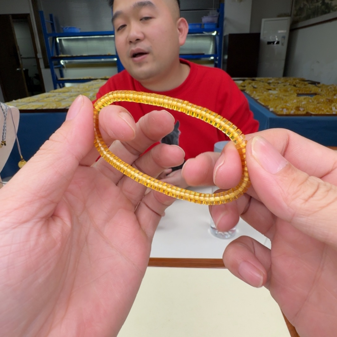 琥珀未镶嵌手链蜜蜡手串