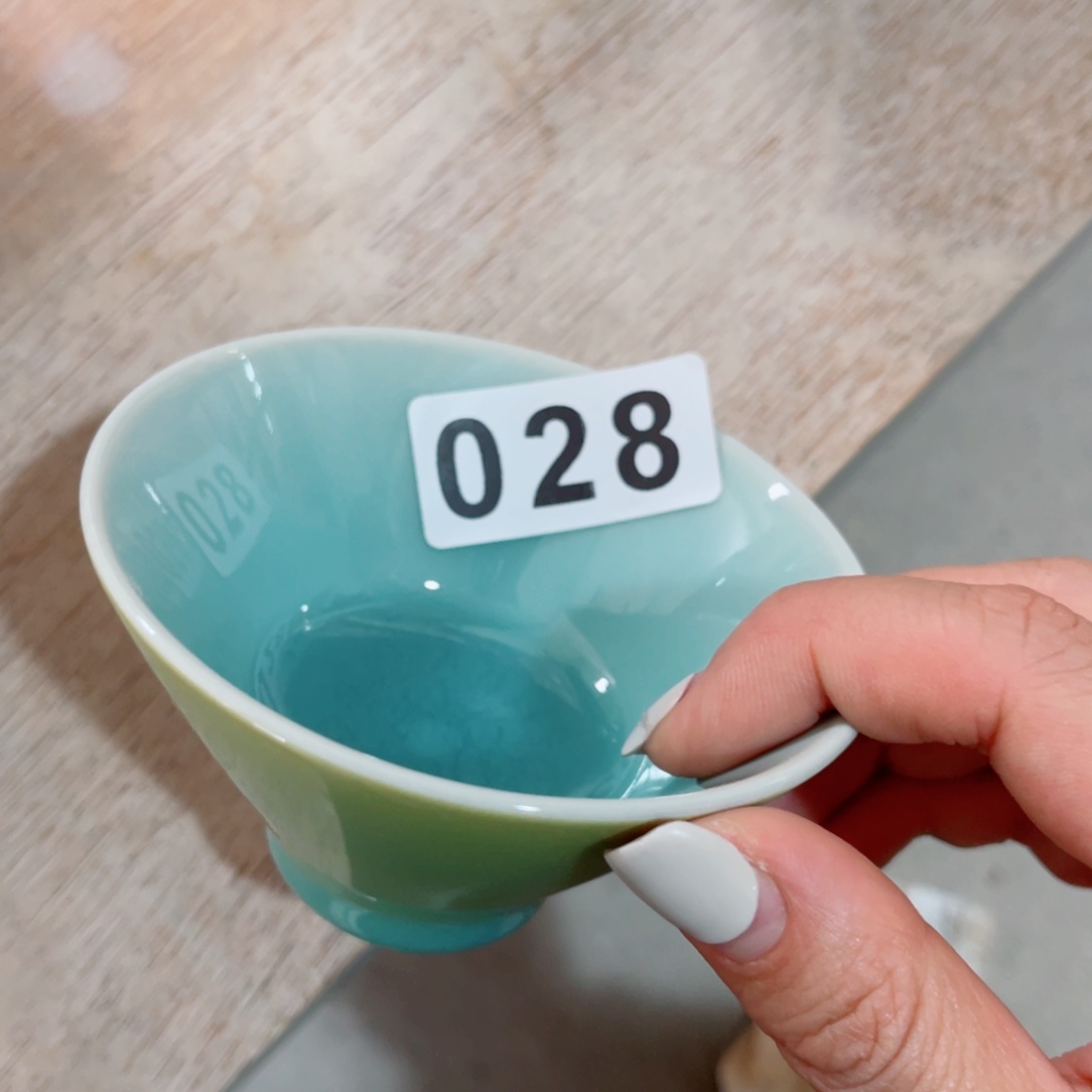 碗哈哈哈哈哈哈哈哈哈