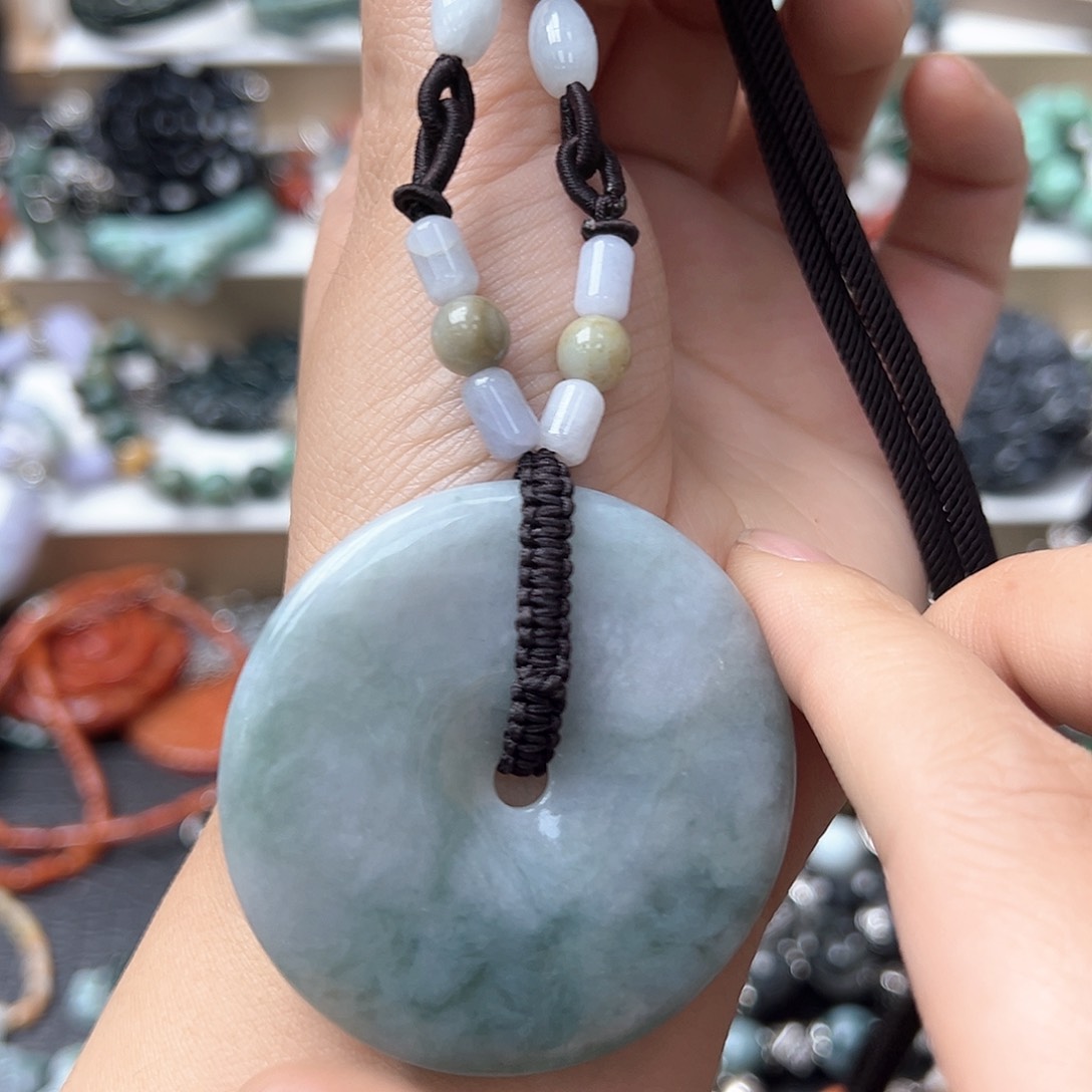 翡翠戒指未镶嵌炸