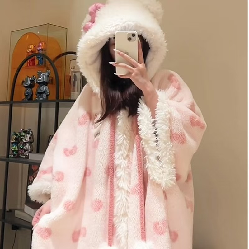 爆款斗篷凯莉猫连帽粉色睡衣可爱卡通秋冬季珊瑚绒加厚保暖家居服