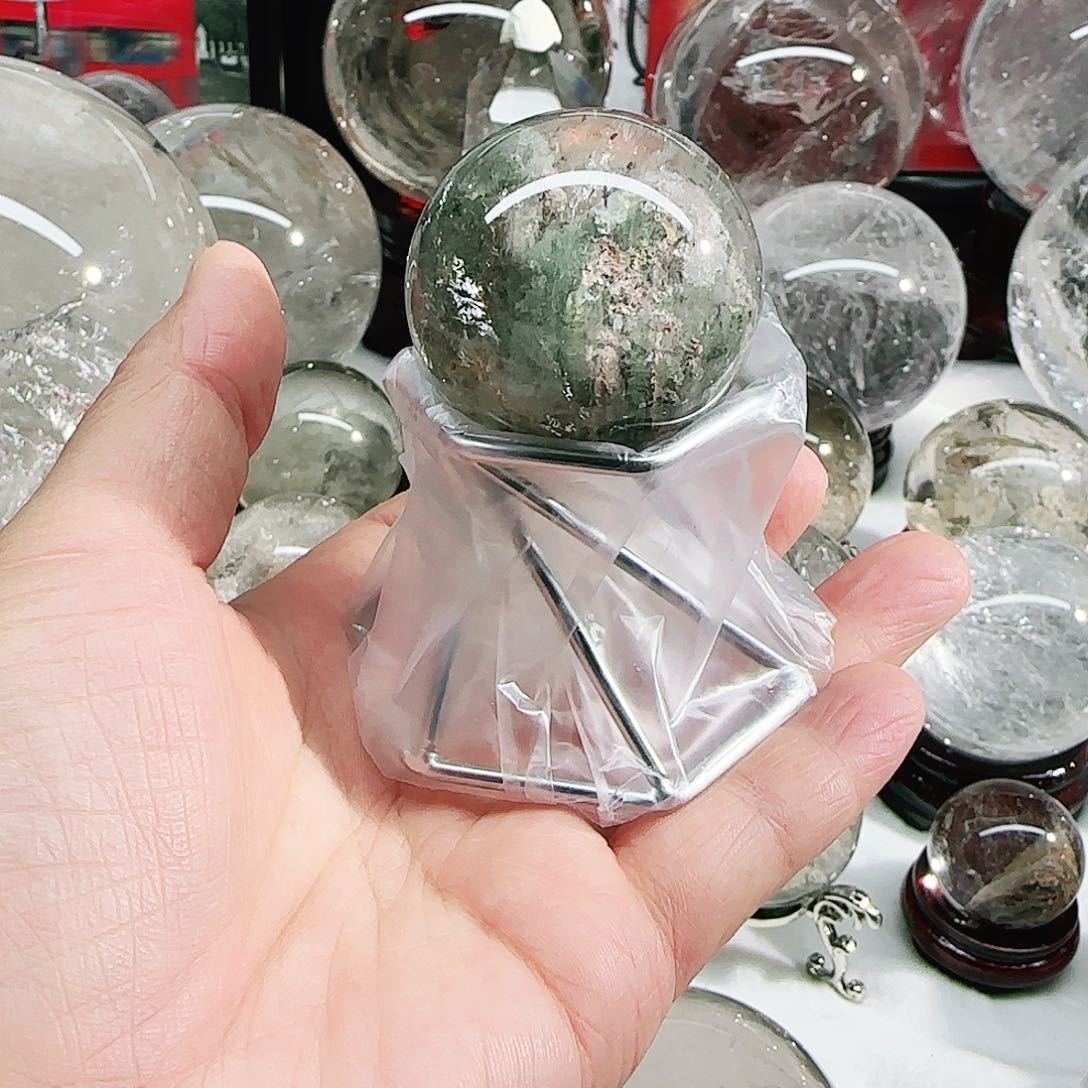 水晶珠宝半成品未镶嵌钱**?天然