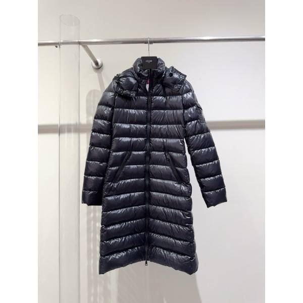 妃鱼/盟可睐/尼龙/羽绒服/95新/z零二二零