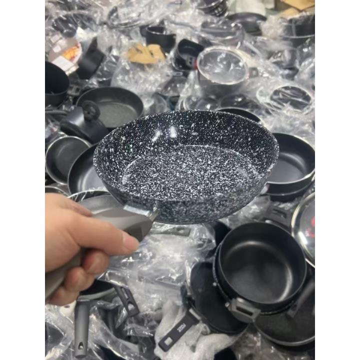 A14-2炒锅煎锅不粘锅口径20高度4.5 外贸尾货部分微瑕，介意勿拍