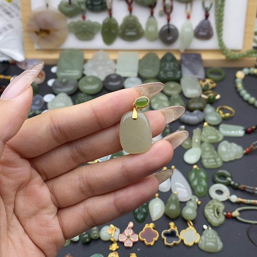 和田玉吊坠(不含链)银S925镶嵌