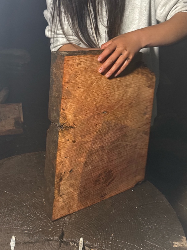 民间使用风化木阴沉木