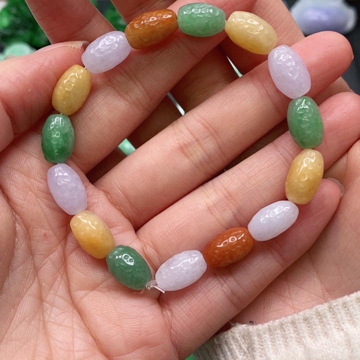 翡翠颈饰未镶嵌吊坠