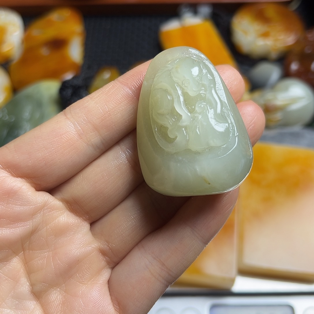 和田玉挂件未镶嵌