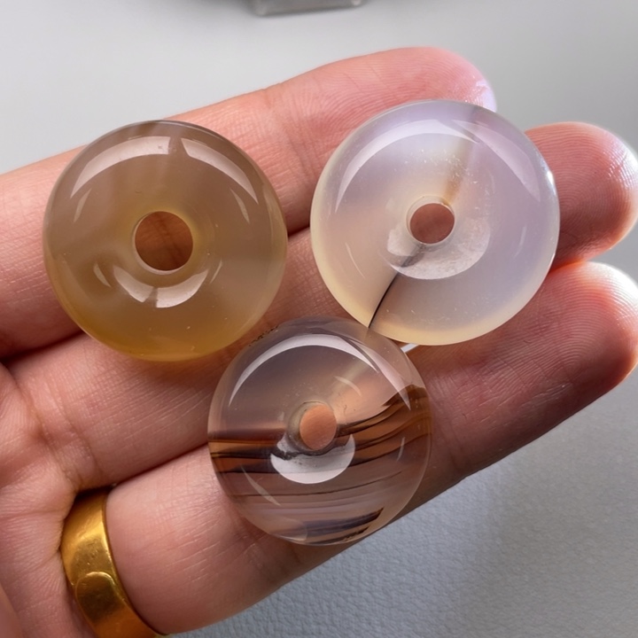 玛瑙/玉髓颈饰未镶嵌s****f