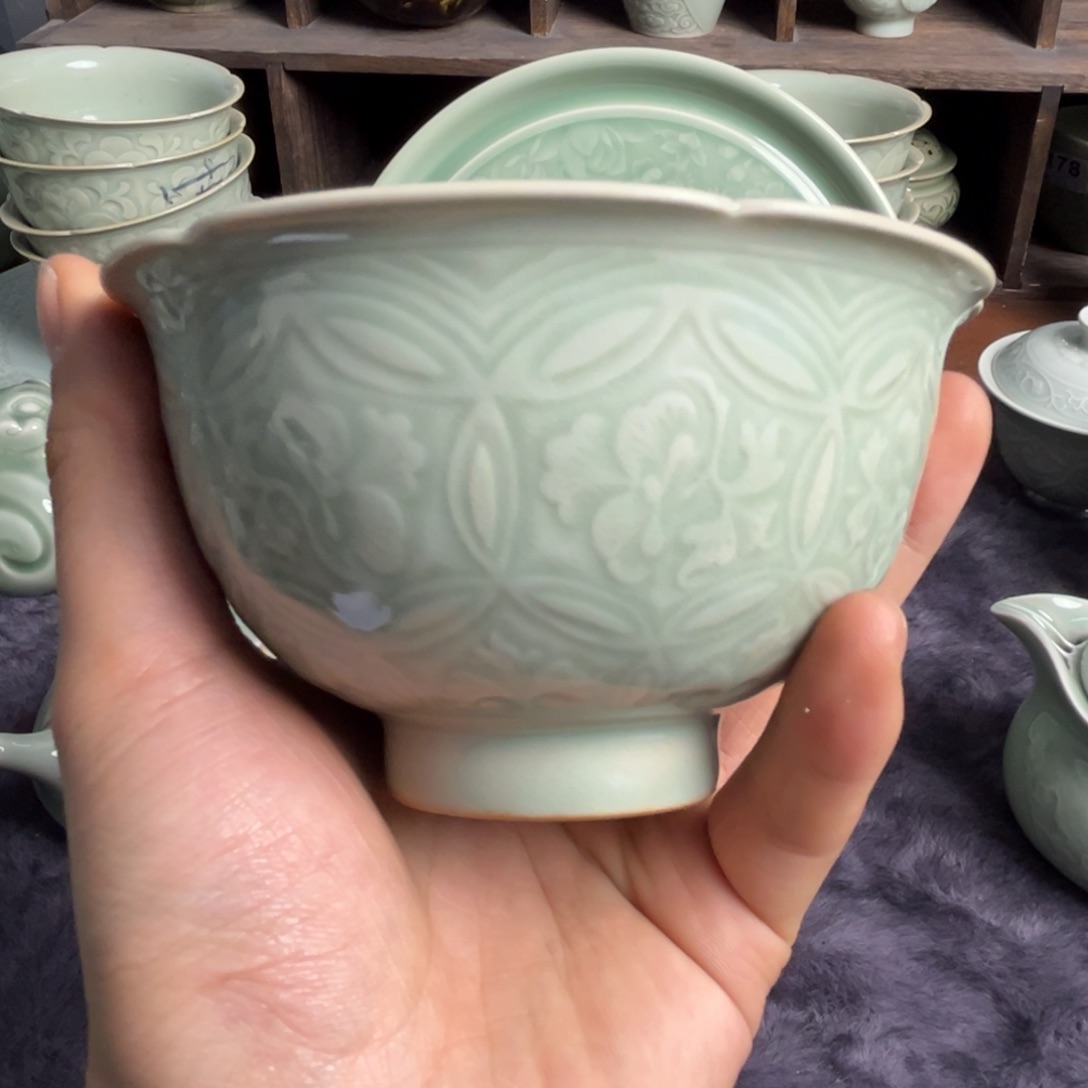 瓷天青色有钱花小碗