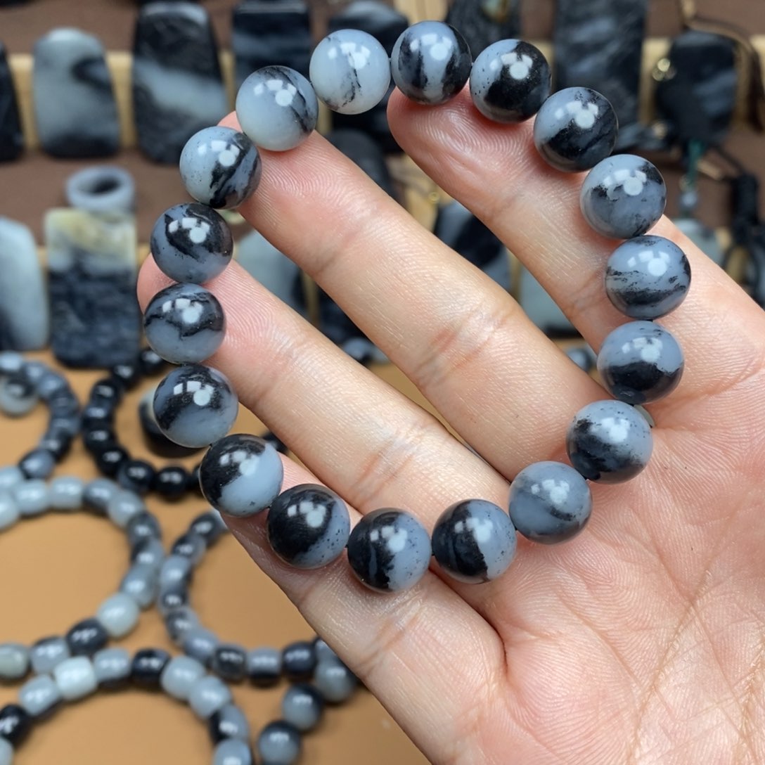 【闪购商品】和田玉手链未镶嵌飞*鼠