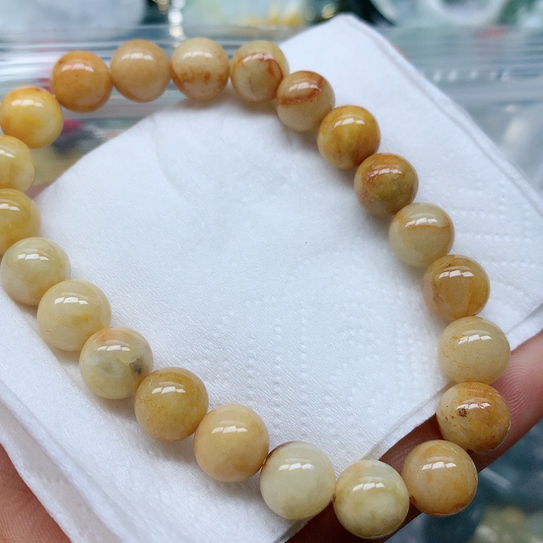 翡翠颈饰未镶嵌手串