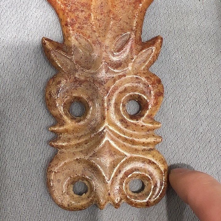 岫岩老玉（透闪石质玉）未镶嵌颈饰