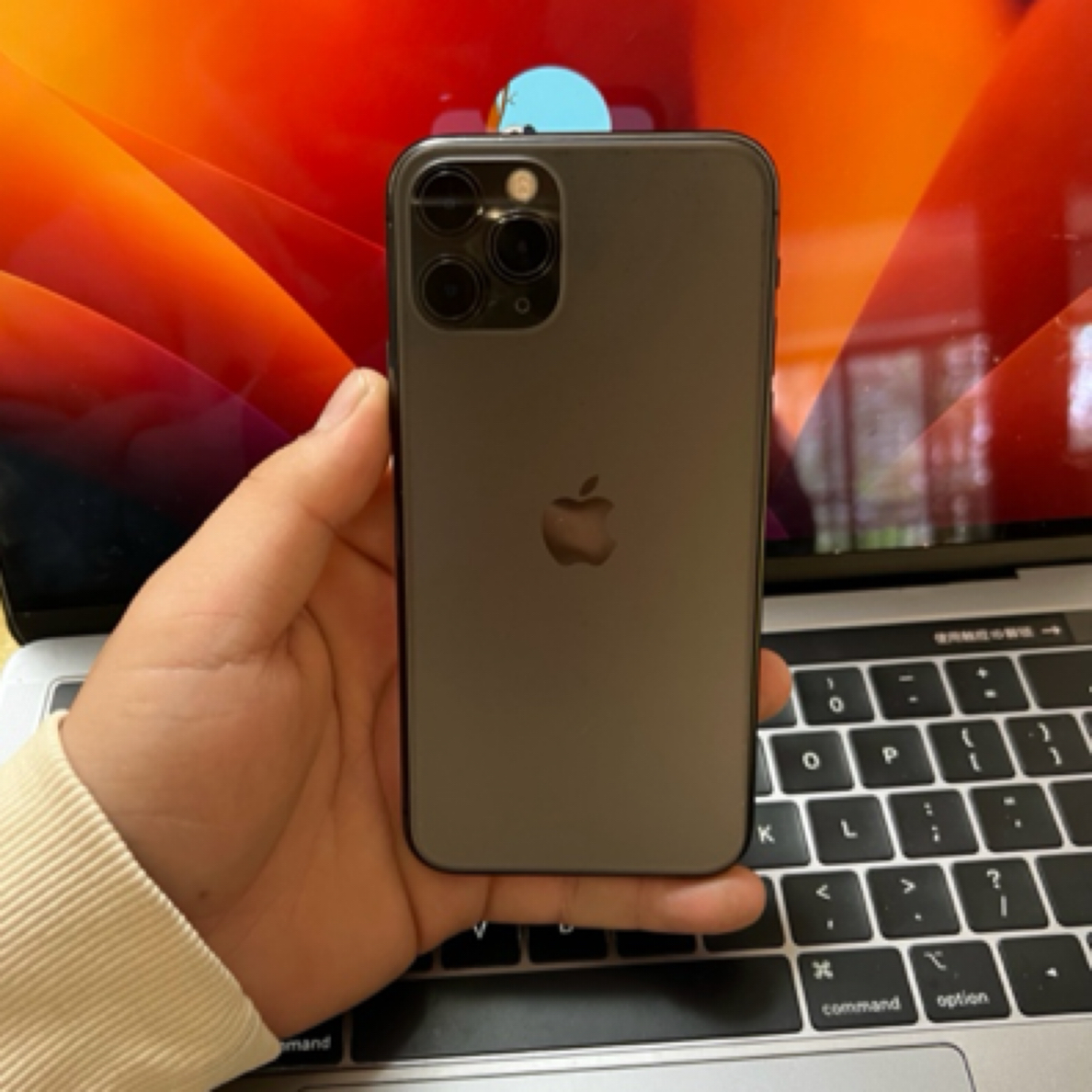 9新 Apple/苹果 苹果11pro国行256G换后玻璃电池100%