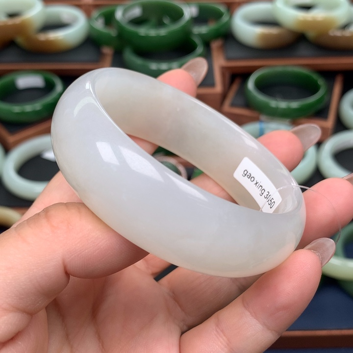 和田玉6061圈口未镶嵌