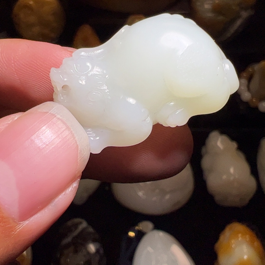 和田玉颈饰未镶嵌郡*