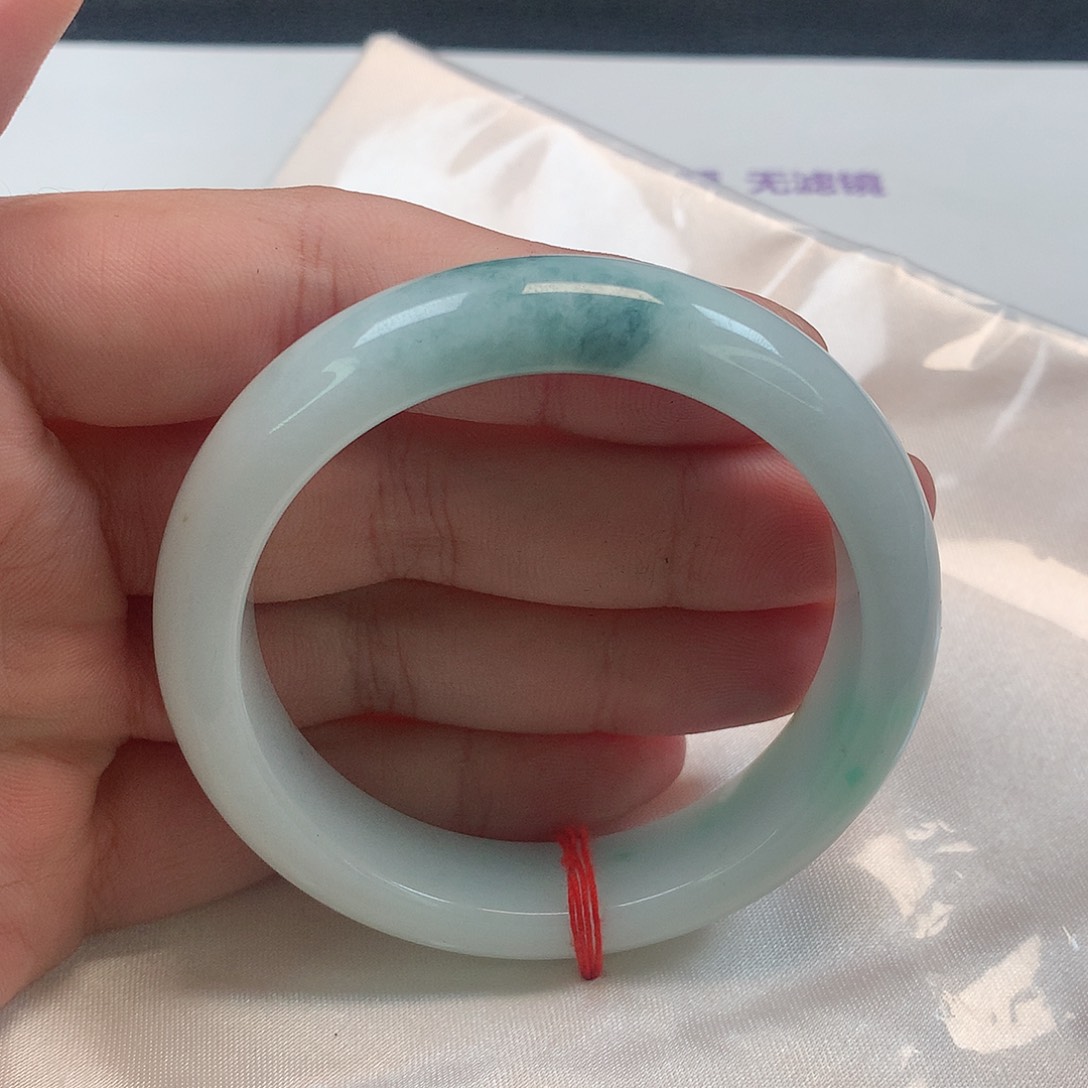 翡翠手镯未镶嵌332号