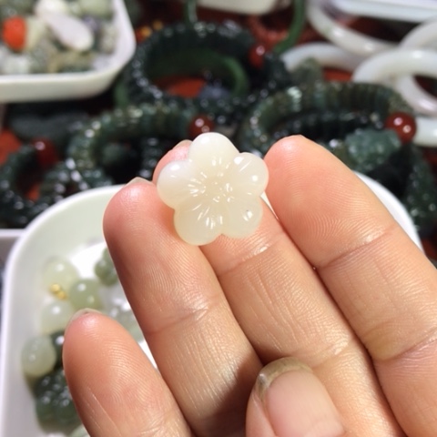 未镶嵌和田玉手机链默***听