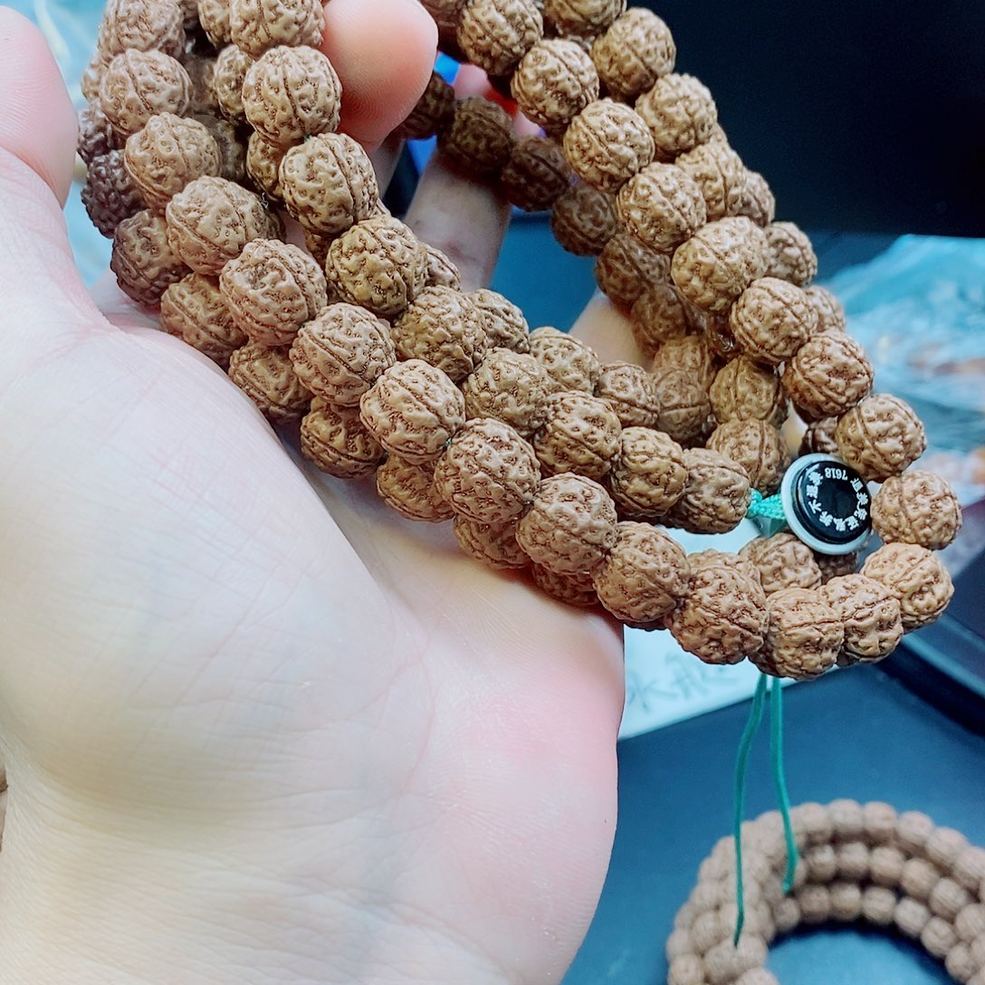 金刚菩提吊坠潜水艇