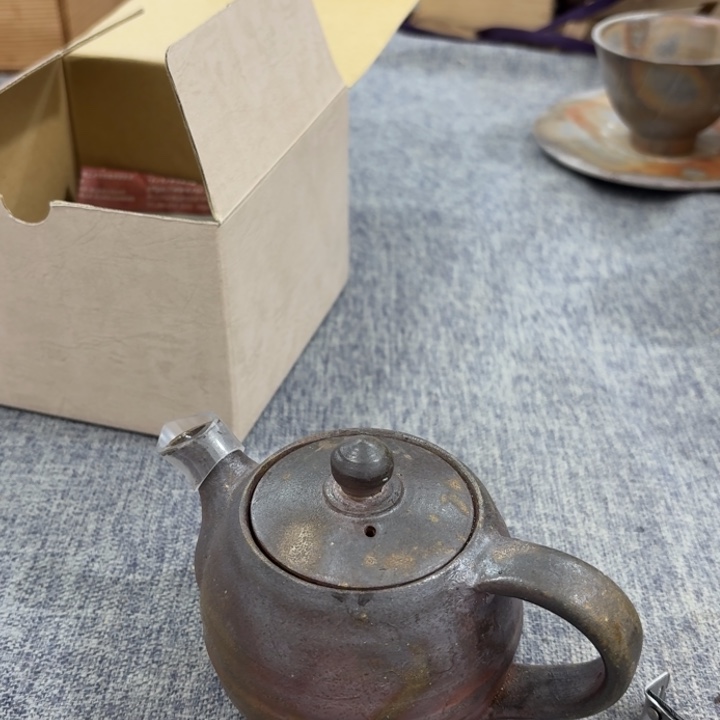 行***老非常美丽漂亮的物品