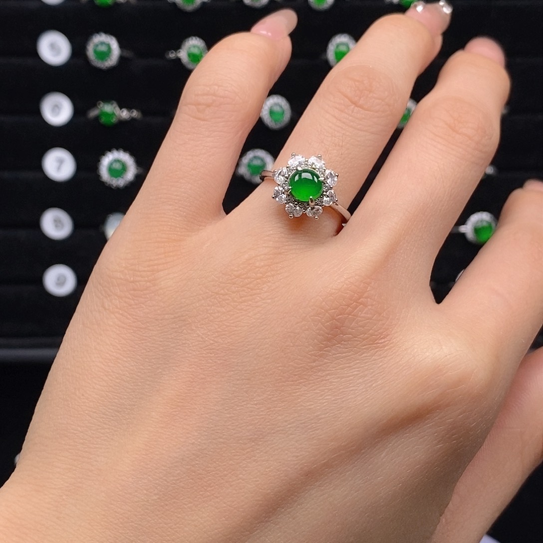 翡翠挂件银S925镶嵌翡翠