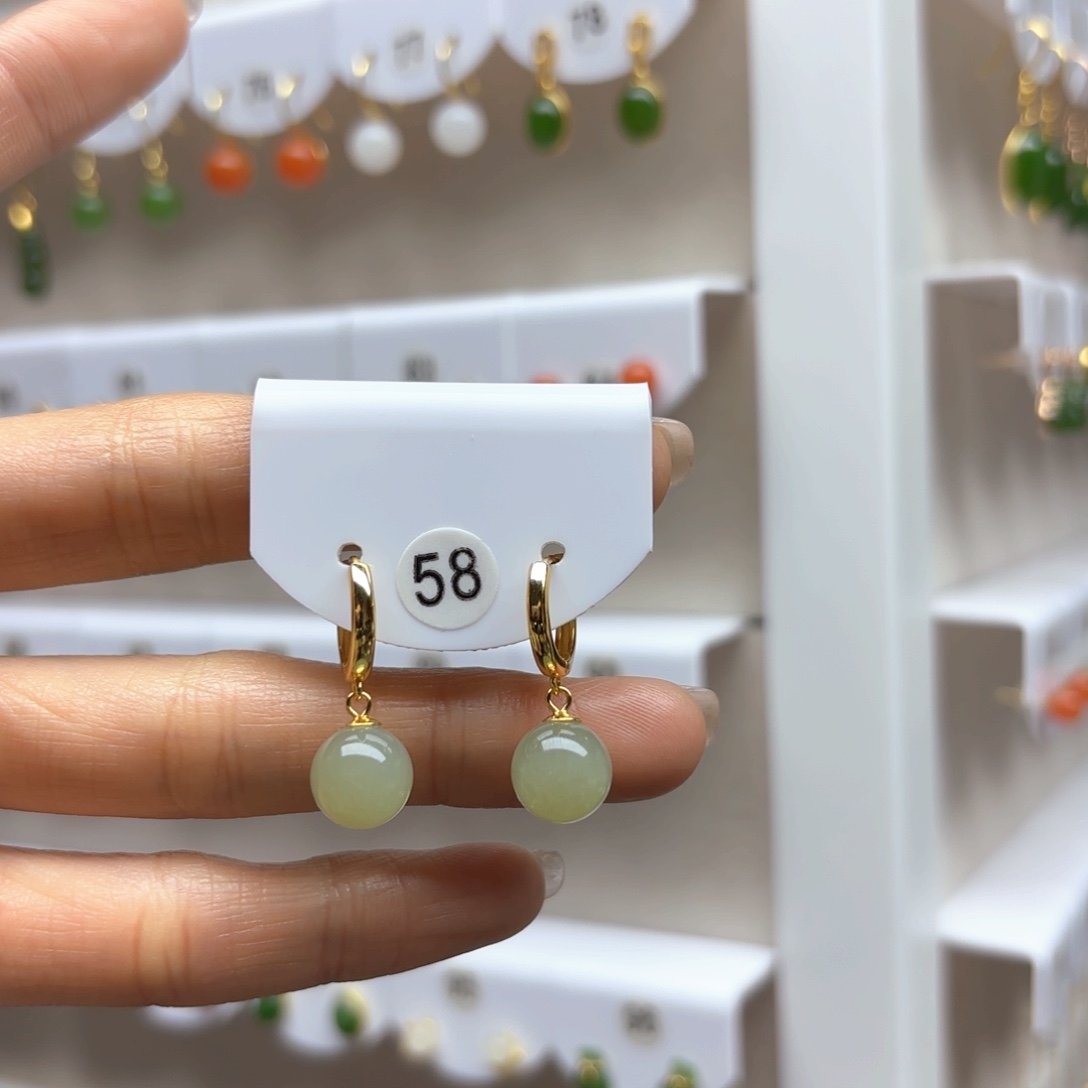 和田玉耳饰银S925镶嵌2