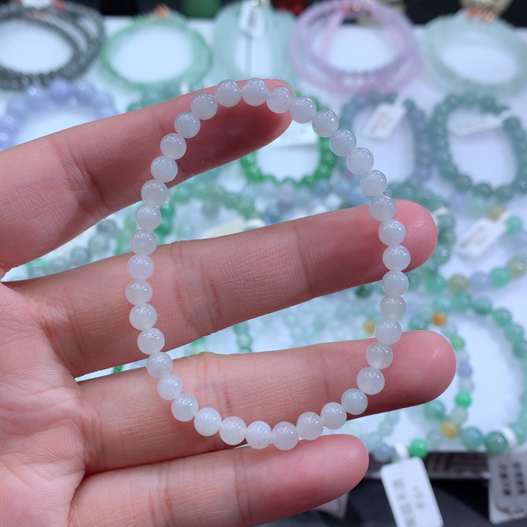 翡翠手链未镶嵌天然