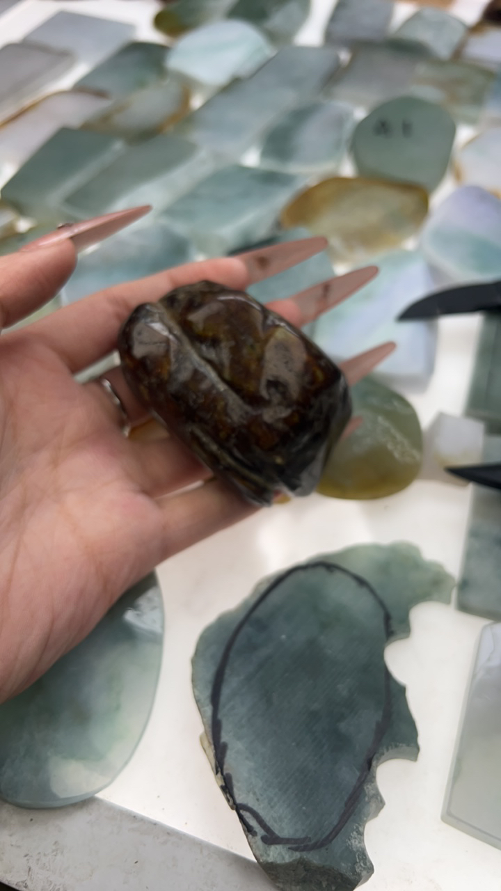定制天然缅甸翡翠a货