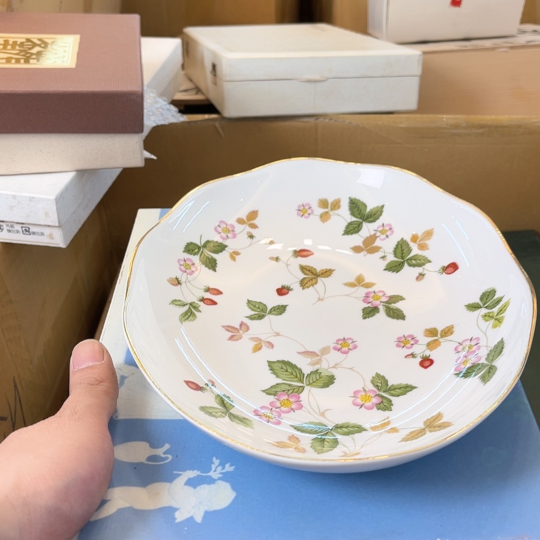 盖碗在家待一段时光吧这两