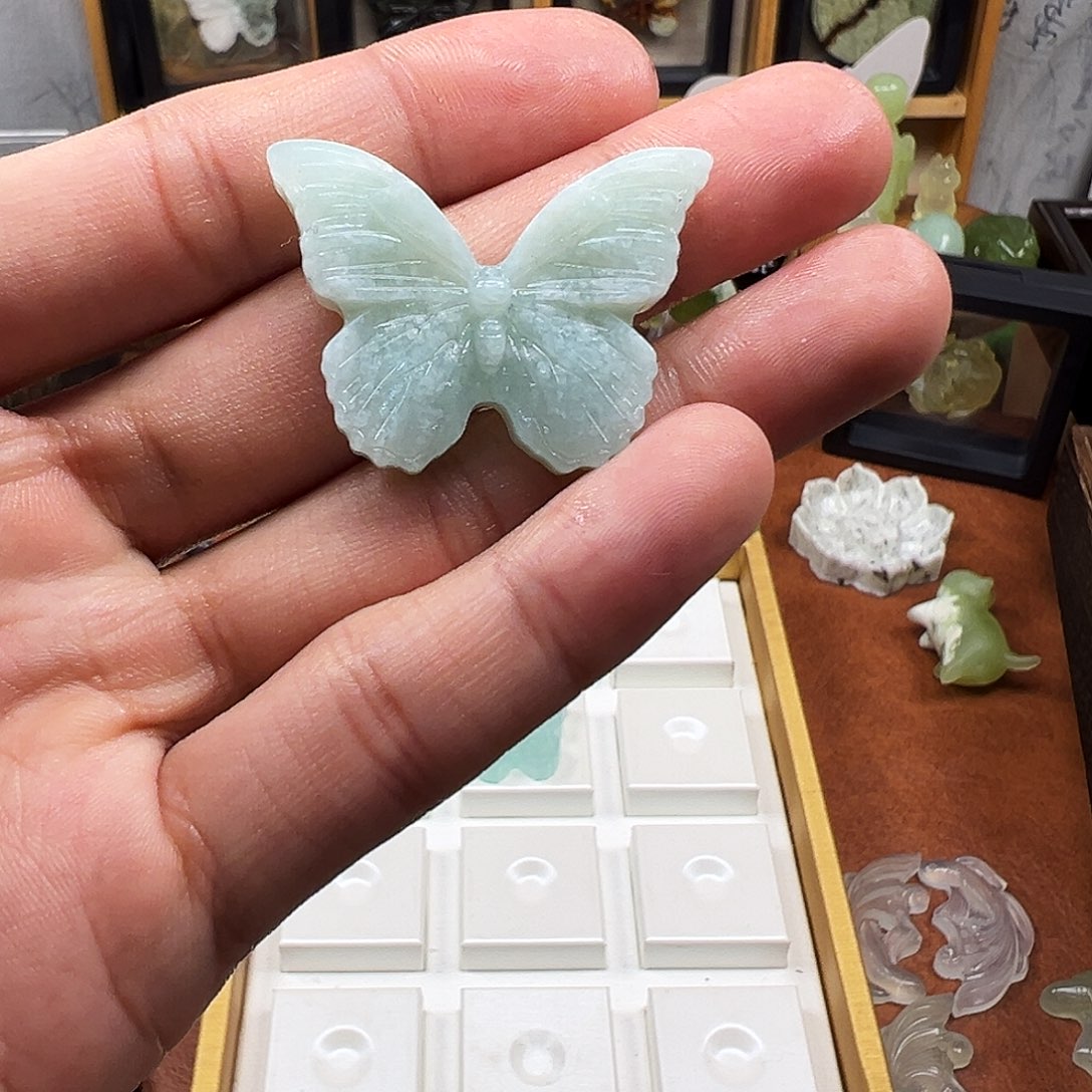 宴***梨蛇纹石玉合金粉色
