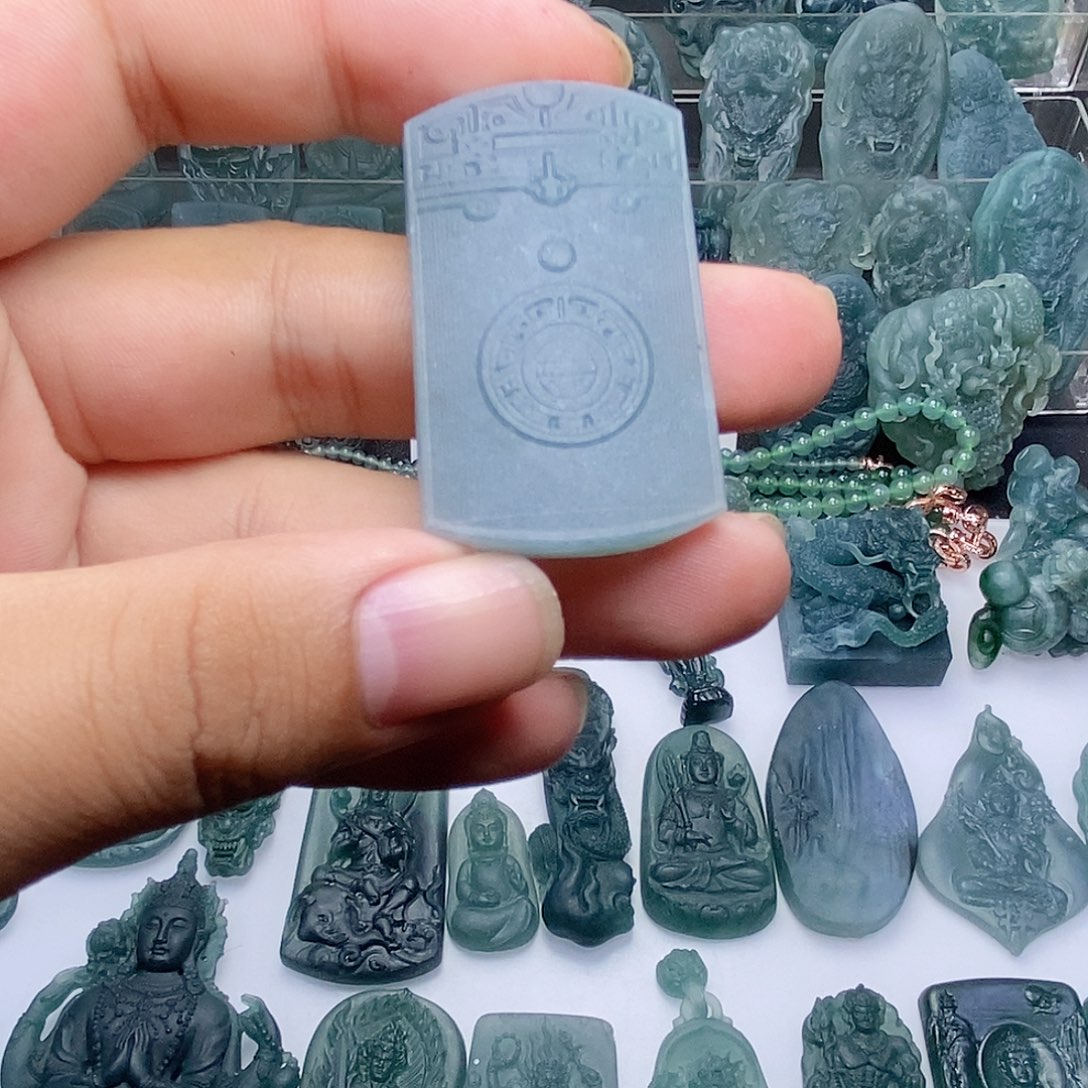 未镶嵌定制翡翠仿古牌