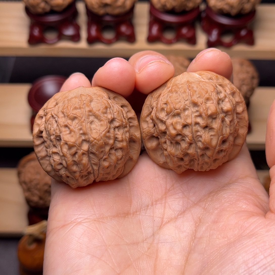 吊坠文玩核桃血麒麟