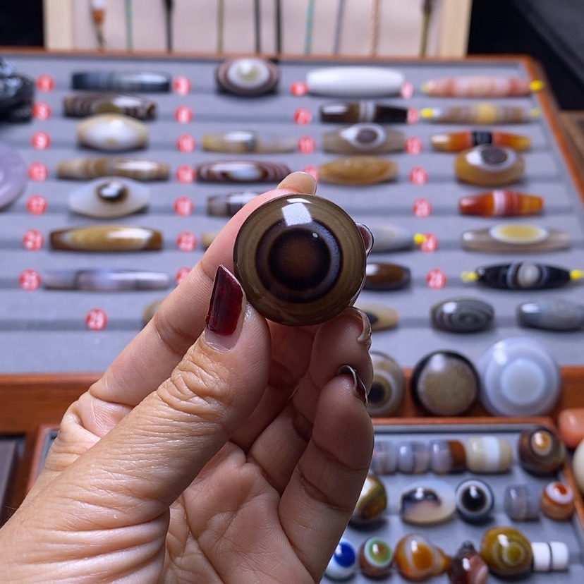 【闪购商品】玛瑙/玉髓珠宝半成品未镶嵌晶*缘