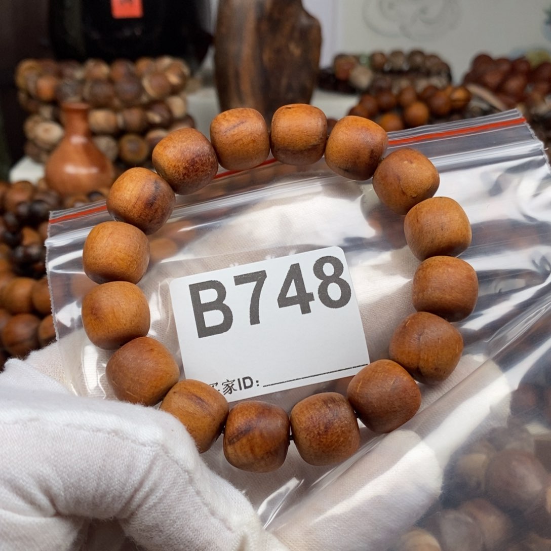 贡木问***人748红油溏心1314