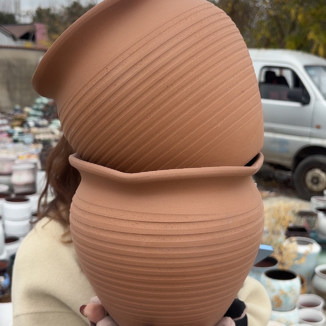 口径20高度18两个红陶